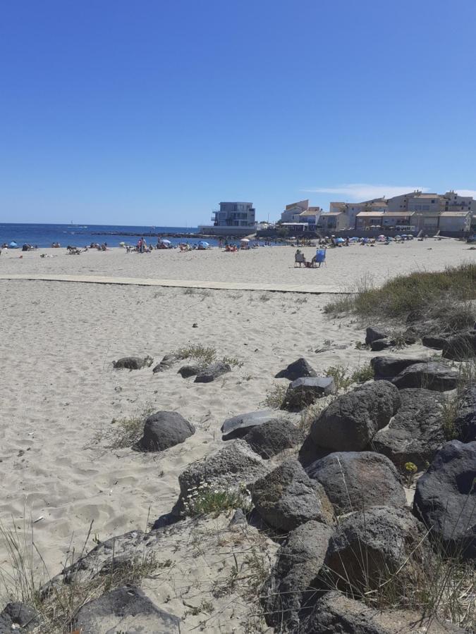 Cap d agde 200m plage du môle accès direct aux rues piétonnes Agde Exterior foto